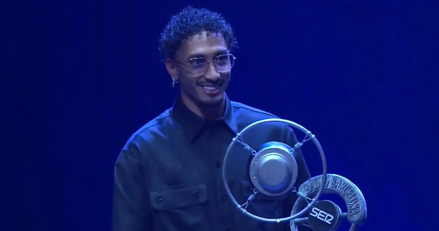 Raphinha eleito atleta do ano de 2025 por rádio espanhola