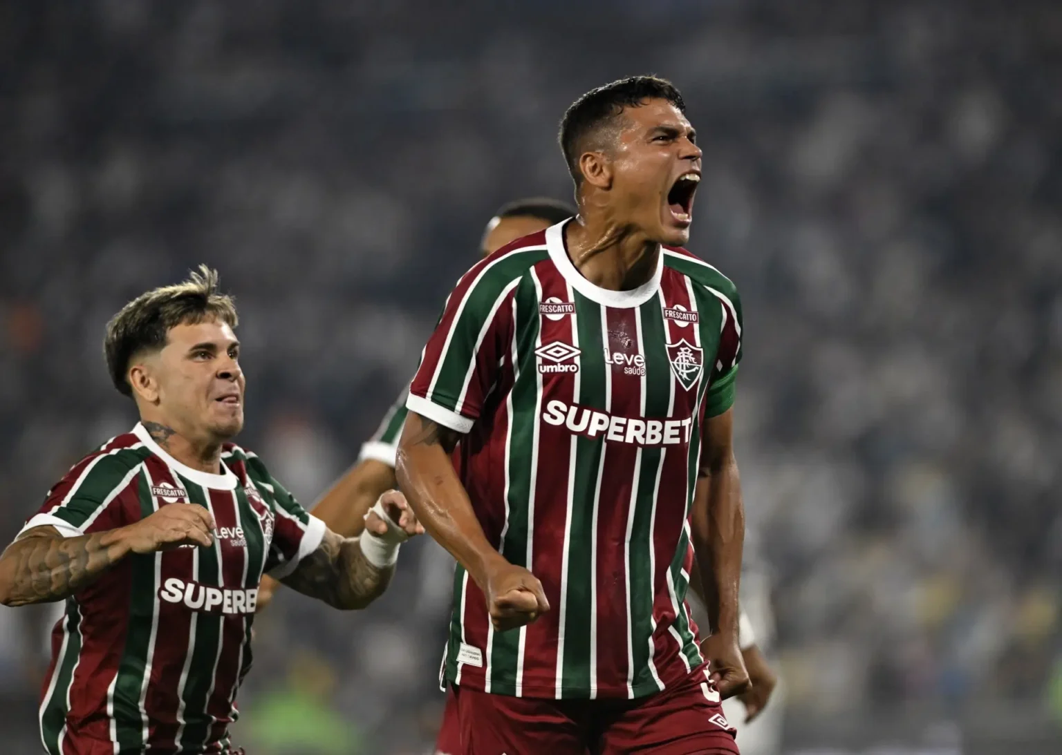 Rayan no Vasco e Thiago Silva no Fluminense: quem faz mais falta, segundo comentaristas?