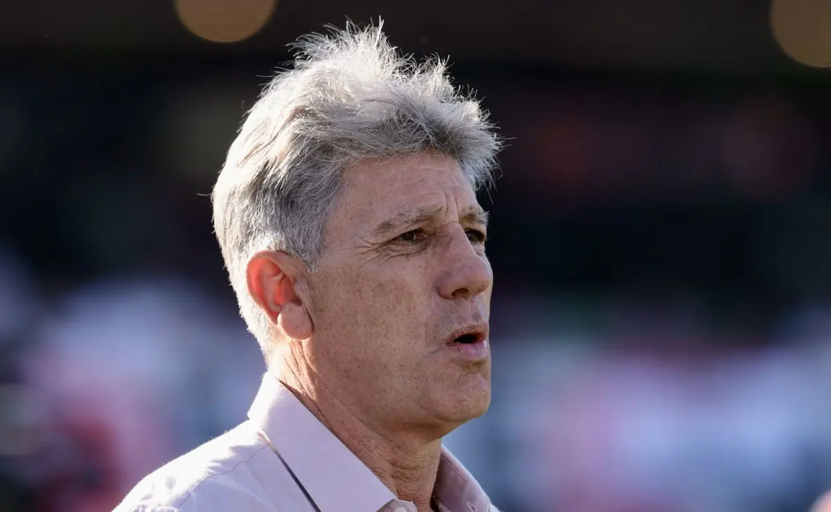 Renato Gaúcho é contratado pelo Vasco: Gigante precisa pagar R$ 1,5 milhão por mês Renato Gaúcho é contratado pelo Vasco: Gigante precisa pagar R$ 1,5 milhão por mês