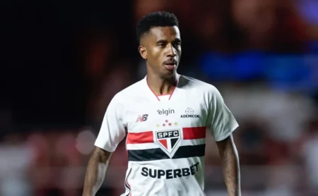 Renovação de Marcos Antônio com o São Paulo está próxima, dependendo de detalhes. Renovação de Marcos Antônio com o São Paulo está próxima, dependendo de detalhes.