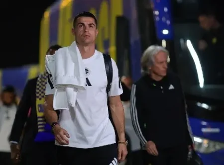 Retorno aos gramados: Cristiano Ronaldo reaparece no Al-Nassr após três jogos