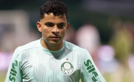 Reviravolta e impasse: negociação de Bruno Rodrigues com o Cruzeiro é suspensa.