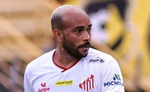 Rodolfo, atacante do Capivariano, elogia o Palmeiras, mas ressalva: “podemos sim passar de fase” Rodolfo, atacante do Capivariano, elogia o Palmeiras, mas ressalva: “podemos sim passar de fase”