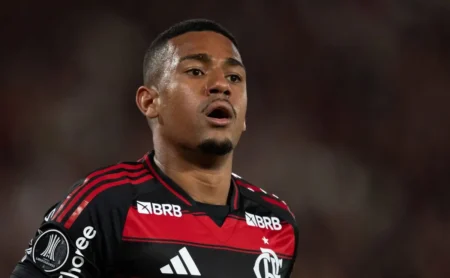 Samuel Lino revela pressão no Flamengo e desabafa: “As pessoas não sabem”