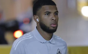 Santos acerta com Pedro Vite, mas acordo com o Pumas-MEX tem revés em última hora