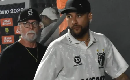 Santos almeja harmonia no vestiário, aposta em Gabigol e Neymar e aguarda resposta rápida