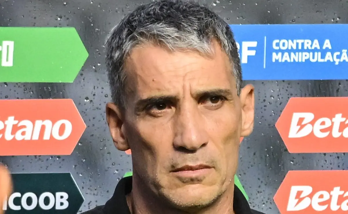 Santos cede empate ao São Paulo na Vila Belmiro com atuação abaixo do esperado Santos cede empate ao São Paulo na Vila Belmiro com atuação abaixo do esperado