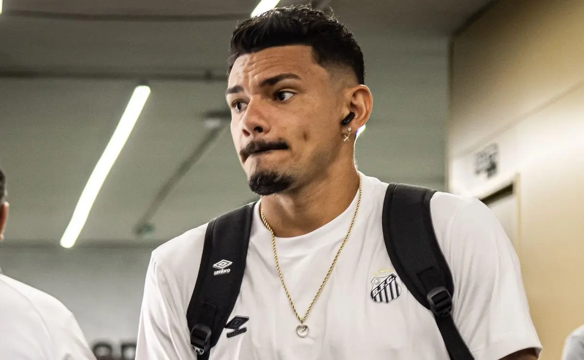 Santos e Mirassol negociam divisão de salários de Tiquinho Soares; clube paulista receberá R$ 1 milhão Santos e Mirassol negociam divisão de salários de Tiquinho Soares; clube paulista receberá R$ 1 milhão