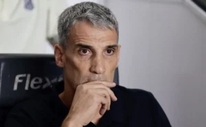 Santos terá Zé Rafael e Adonis Frías de volta após recuperação no DM