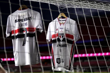 São Paulo negocia patrocínio avançado.