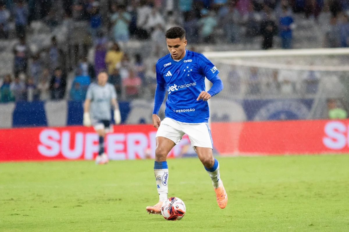 Spindel detalha venda de Baptistella e Kauã pelo Cruzeiro e nega necessidade de caixa