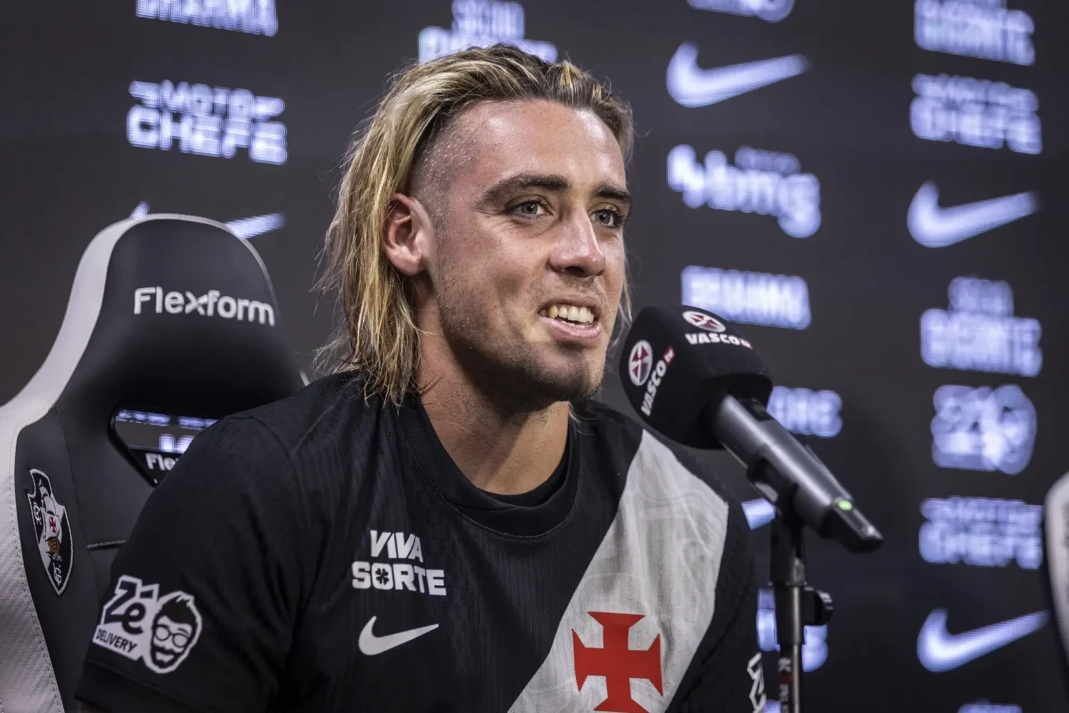 Spinelli regularizado no BID e disponível para Vasco x Bahia