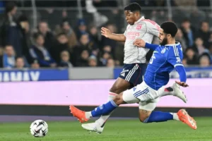 Strasbourg vence o Lyon e Endrick sofre primeira derrota no Francês