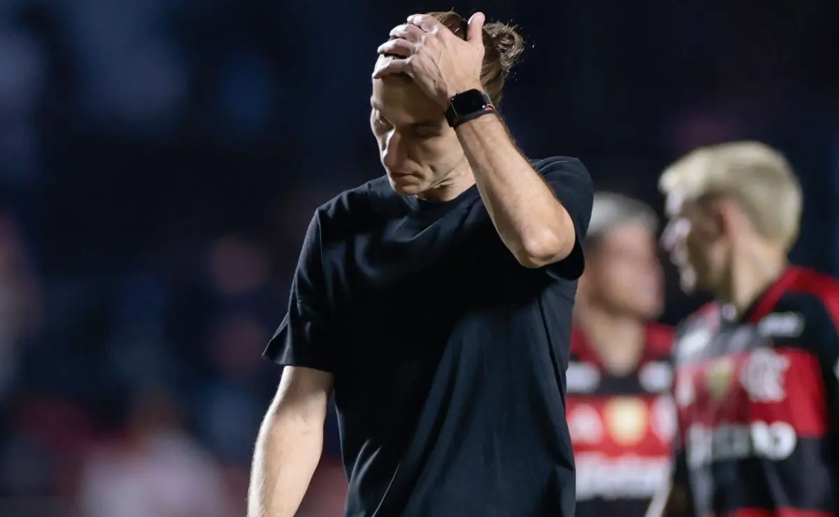 Tiago Leifert contesta declaração de Filipe Luís sobre racismo a Vini Jr: “Não é caso isolado” Tiago Leifert contesta declaração de Filipe Luís sobre racismo a Vini Jr: “Não é caso isolado”