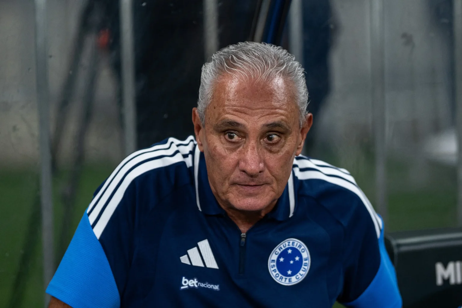 Tite reage a vaias no Cruzeiro e assume responsabilidade: A culpa é minha Tite reage a vaias no Cruzeiro e assume responsabilidade: "A culpa é minha"