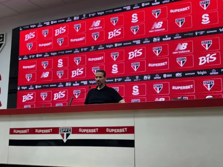 Áudio vazado relaciona presidente do Conselho a alegada venda ilegal de camarote do São Paulo Áudio vazado relaciona presidente do Conselho a alegada venda ilegal de camarote do São Paulo