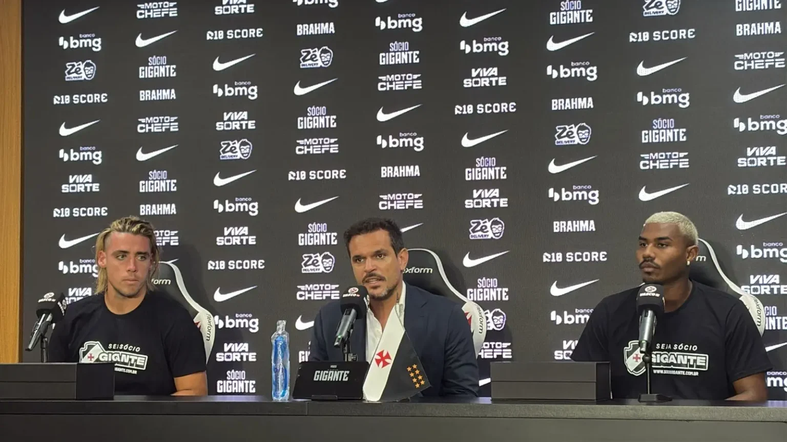 Vasco busca volante como oportunidade de mercado na janela de transferências; entenda Vasco busca volante como oportunidade de mercado na janela de transferências; entenda