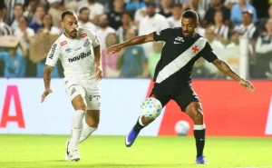 Vasco é derrotado pelo Santos em casa e estende fase negativa com atuação de destaque de Neymar Vasco é derrotado pelo Santos em casa e estende fase negativa com atuação de destaque de Neymar