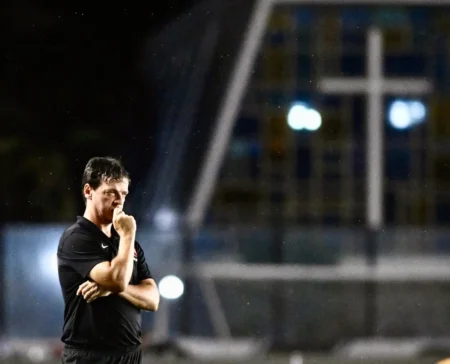 Vasco: planejamento para o mata-mata do Carioca sob pressão e com calendário apertado Vasco: planejamento para o mata-mata do Carioca sob pressão e com calendário apertado