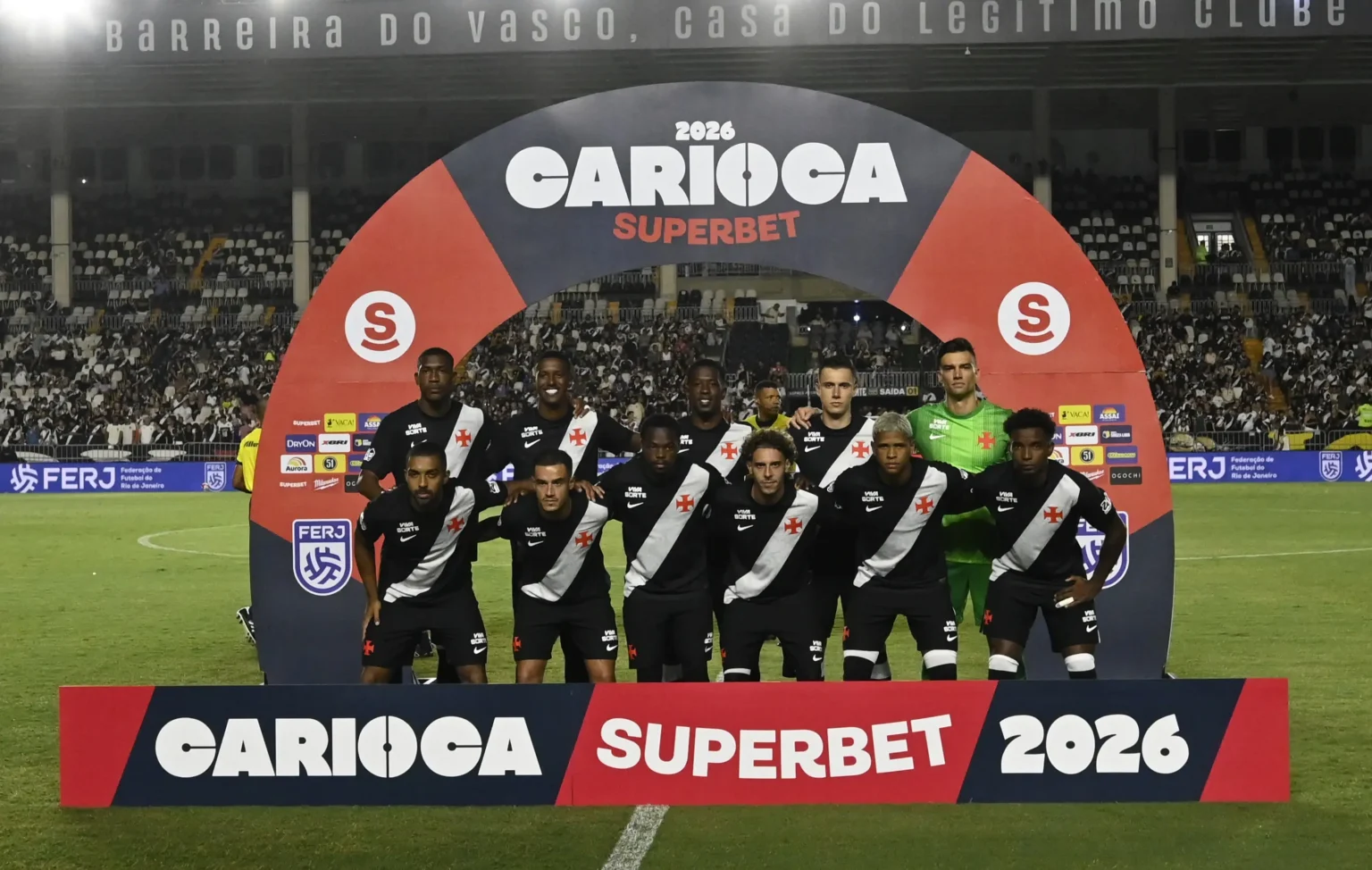 Vasco retorna a São Januário em clima de pressão após campanha decepcionante Vasco retorna a São Januário em clima de pressão após campanha decepcionante