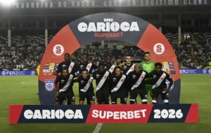 Vasco retorna a São Januário em clima de pressão após campanha decepcionante