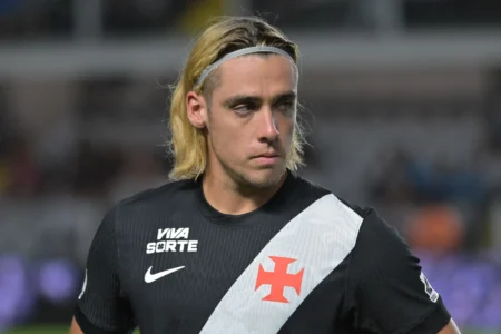 Vasco tem pior início de Brasileirão na era dos pontos corridos: veja comparação