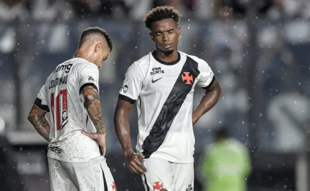 Vasco tem pior início de Brasileirão desde 2019 e acende alerta