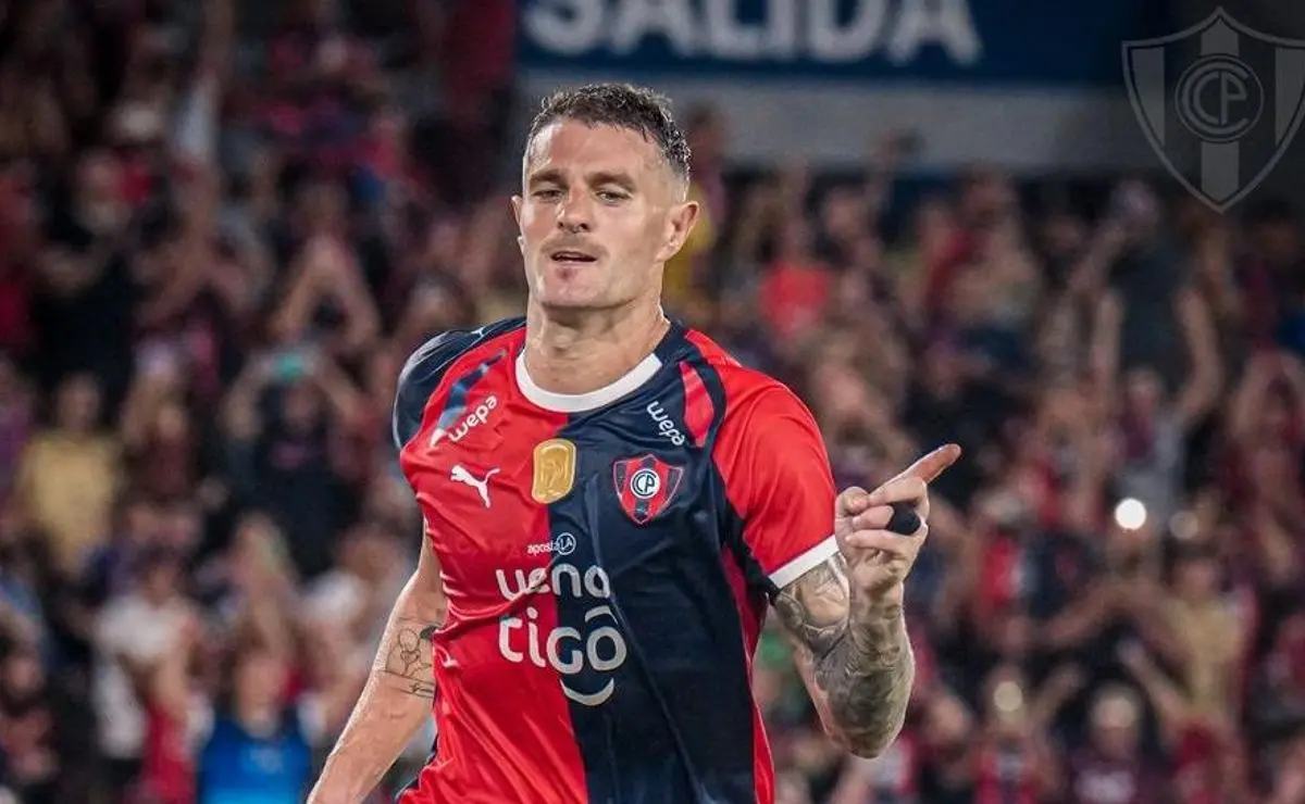 Vegetti enfrenta dificuldades no início pelo Cerro Porteño-PAR e torcida do Vasco reage Vegetti enfrenta dificuldades no início pelo Cerro Porteño-PAR e torcida do Vasco reage