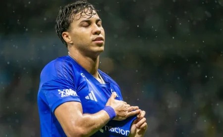 Volante do URT comenta vitória do Cruzeiro e elogia equipe de Tite: “Time de Série A”