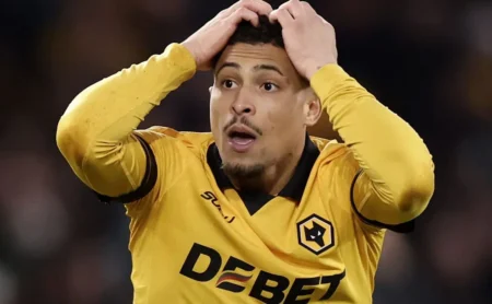 Wolves pede R$ 428 milhões por João Gomes e retorno ao Flamengo é improvável Wolves pede R$ 428 milhões por João Gomes e retorno ao Flamengo é improvável