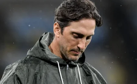 Zubeldía aprova rodízio no Fluminense e planeja novos testes: “Até agora tem funcionado” Zubeldía aprova rodízio no Fluminense e planeja novos testes: “Até agora tem funcionado”