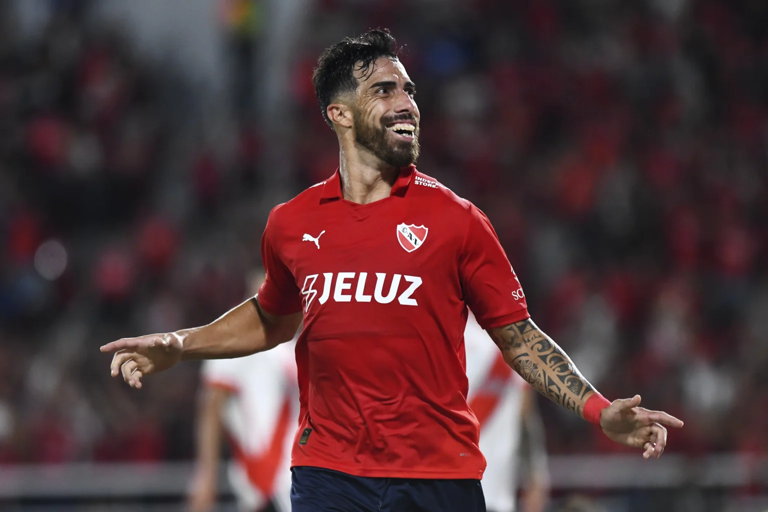 Zubeldía solicita e Ávalos pressiona Independiente a aceitar proposta do Fluminense