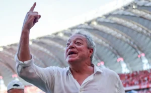 Abel Braga exalta confiança no Internacional antes do jogo contra o Bahia: “Jogando bem em todas as partidas” Abel Braga exalta confiança no Internacional antes do jogo contra o Bahia: “Jogando bem em todas as partidas”