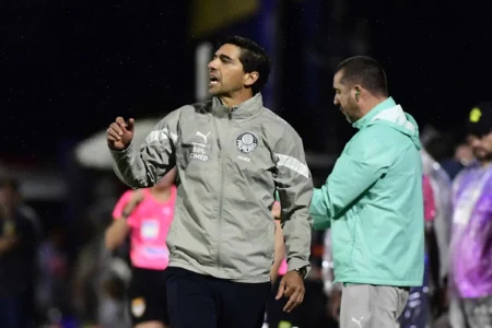 Abel Ferreira ultrapassa Brandão e se torna o técnico mais vitorioso da história do Palmeiras; veja a lista