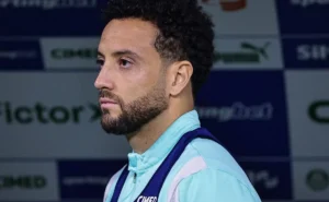 Abel Ferreira testa formação no Palmeiras e Felipe Anderson pode ter chance contra o Vasco