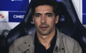 Abel Ferreira menciona o Cruzeiro e ressalta a competitividade do Brasileirão: “Só fazer as contas”