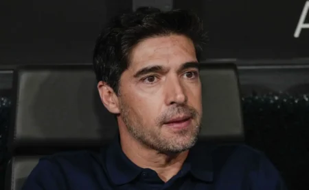 Abel Ferreira exalta Leila e demonstra gratidão pela escolha da presidente