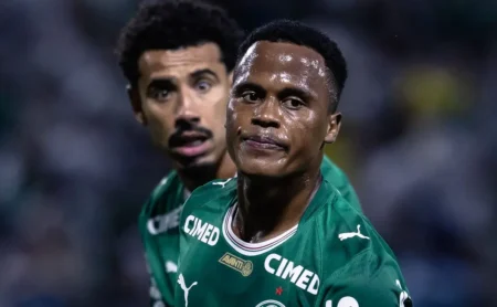 Abel prioriza título estadual e prepara cinco mudanças contra o Vasco; Arias deve ser titular no Brasileiro