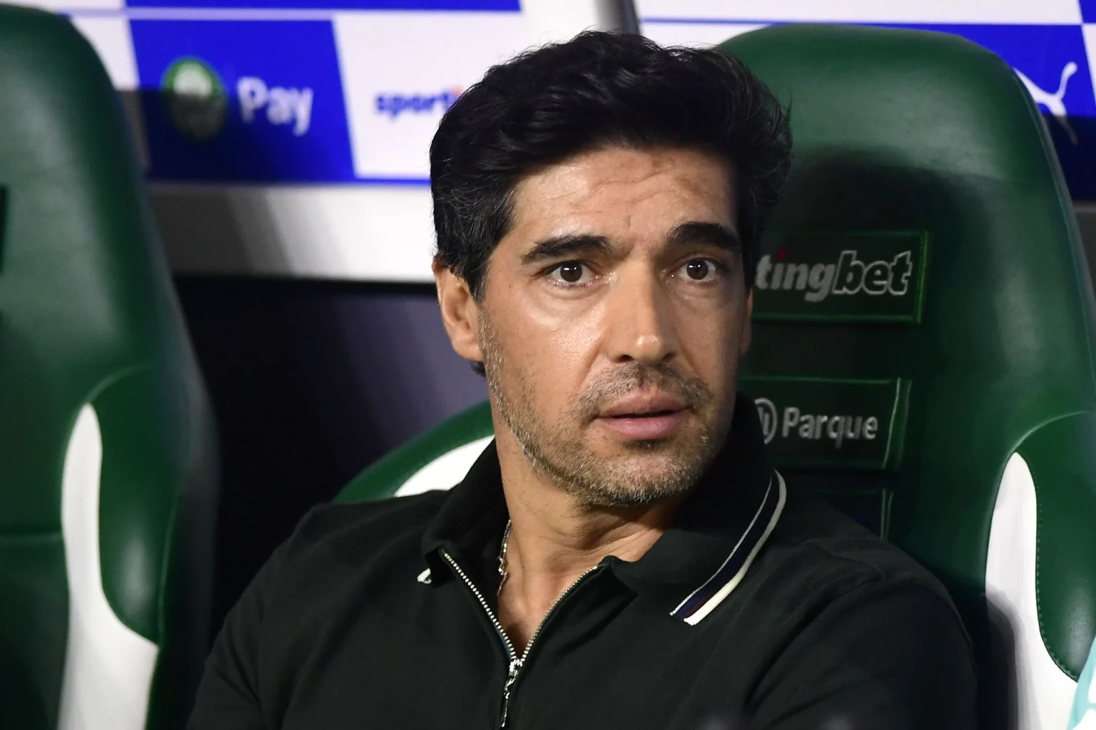 Abel reconhece desgaste do Palmeiras e agradece Leila por Arias: Durmo mais sossegado Abel reconhece desgaste do Palmeiras e agradece Leila por Arias: "Durmo mais sossegado"