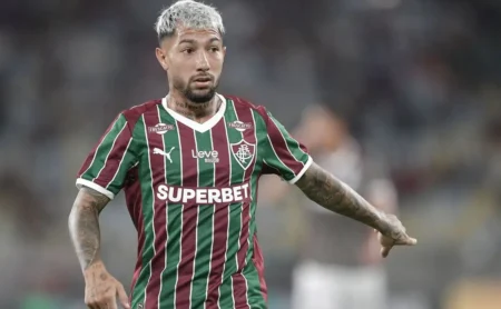 Acosta ressalta importância do título carioca para a confiança do Fluminense