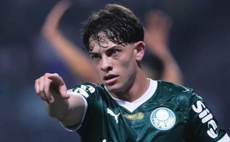 Agustín Giay convocado para a Argentina: Palmeiras atinge oito jogadores na Data FIFA