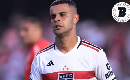 Alisson reforça o Fluminense e busca elevar a marcação em mais de 30% após saída do São Paulo Alisson reforça o Fluminense e busca elevar a marcação em mais de 30% após saída do São Paulo