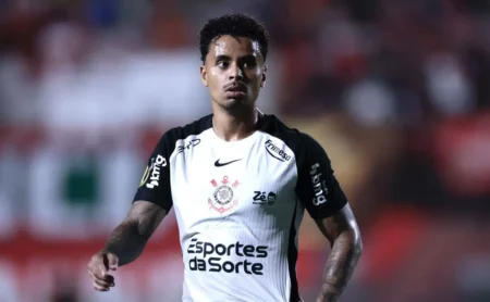 Allan ganha espaço no Corinthians e se destaca em suas primeiras partidas