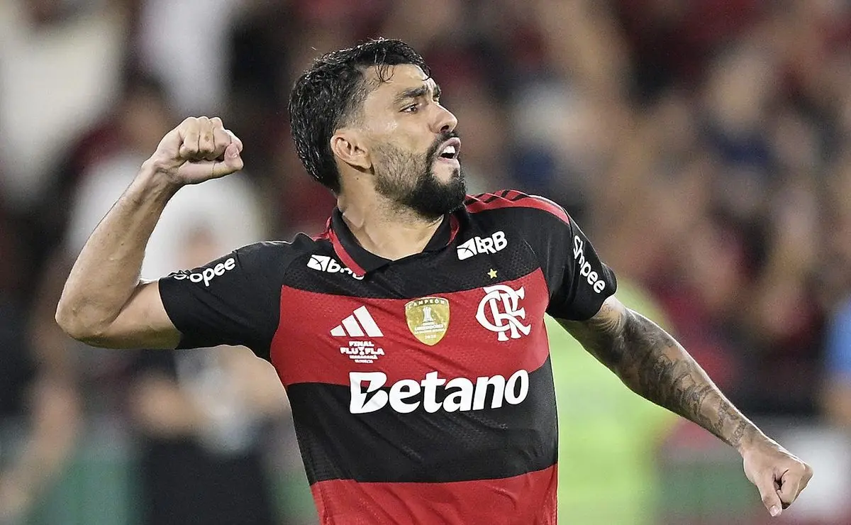Ancelotti comenta ausência de Paquetá e elogia meia do Flamengo na Seleção Ancelotti comenta ausência de Paquetá e elogia meia do Flamengo na Seleção