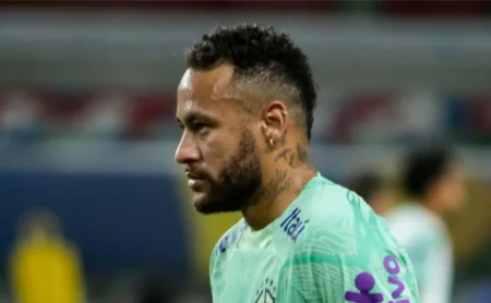 Ancelotti decide: Neymar precisa estar em alto nível no Santos para ser convocado para a Seleção Brasileira
