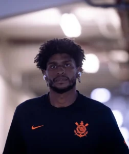 Ancelotti explica ausência de Hugo Souza na Seleção Brasileira: Situação pode mudar até maio Ancelotti explica ausência de Hugo Souza na Seleção Brasileira: "Situação pode mudar até maio"