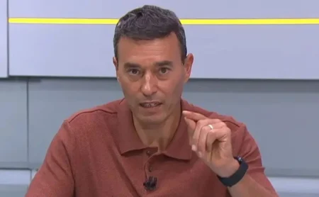 André Rizek critica a escolha de Anselmi no Botafogo após derrota: “Quer sempre achar um treinador”