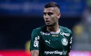 Andreas Pereira ultrapassa Marcos Antônio em desempenho e intensifica rivalidade entre São Paulo e Palmeiras