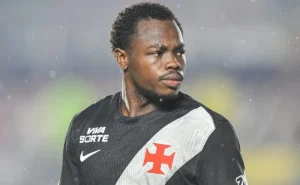 Andrés Gómez, destaque do Vasco, substitui Arias na derrota da Colômbia para a França Andrés Gómez, destaque do Vasco, substitui Arias na derrota da Colômbia para a França