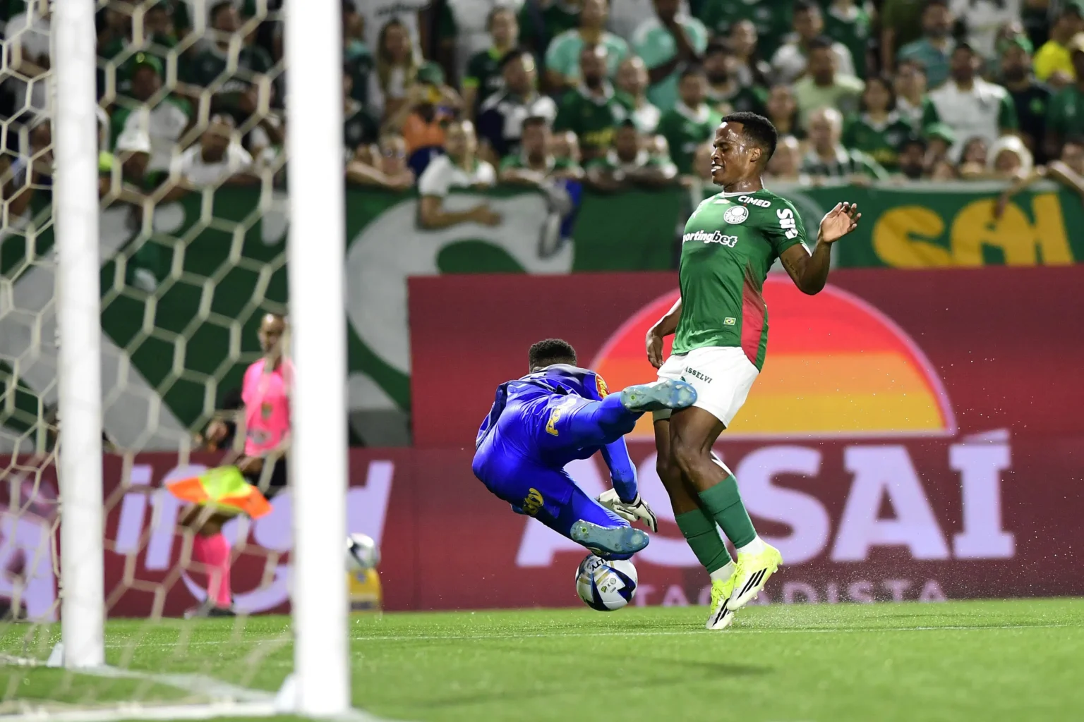 Arias no Palmeiras: os motivos para não ser titular e o plano de Abel Ferreira